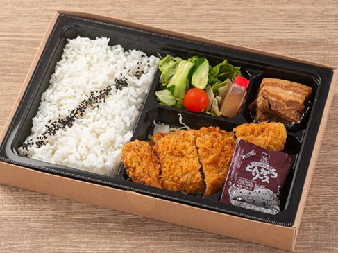 黒豚とんかつ特上＆黒豚角煮弁当
