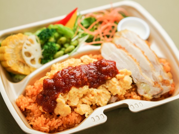 8種野菜のふわとろオムレツ弁当