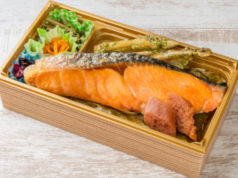 極み肉厚銀鮭明太のり弁
