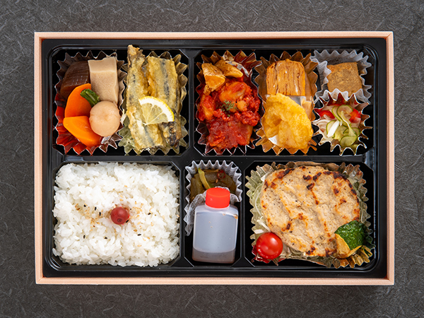 特上三元豚自家製ハンバーグ＆幕の内弁当