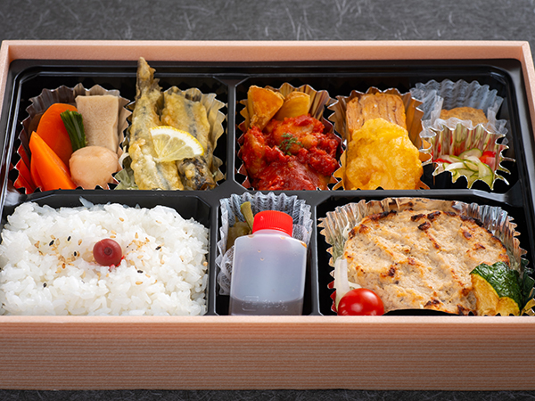 特上三元豚自家製ハンバーグ＆幕の内弁当