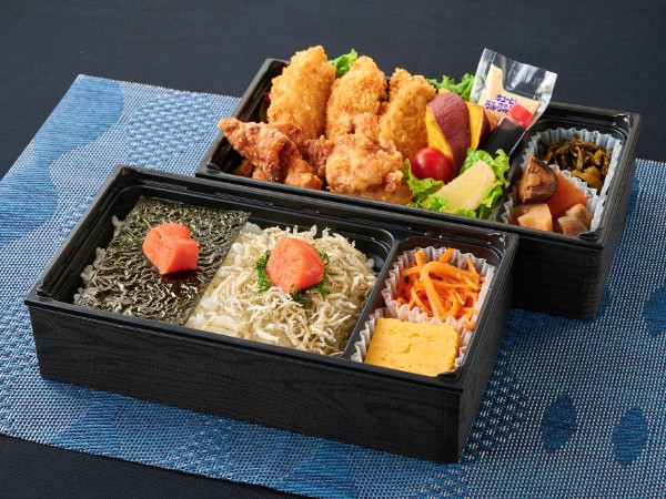 博多明太のり弁＆じゃこしそ明太ごはんと唐揚げとカキフライ二段御膳