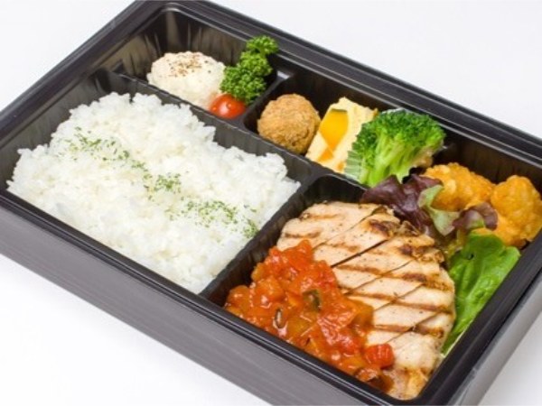 【温まる容器】熟成豚のグリル ラタトゥイユソース弁当