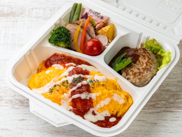 飾り野菜とデミグラスハンバーグオムライス弁当