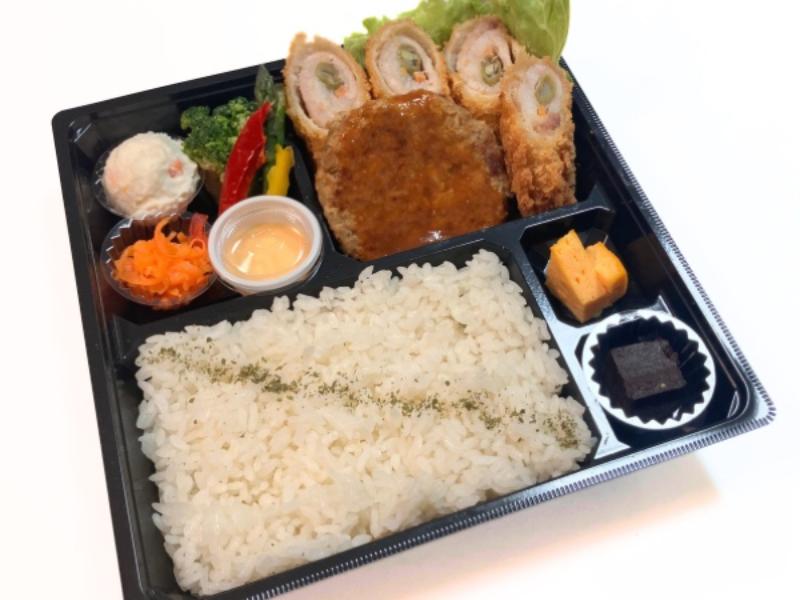 和牛100％ハンバーグと梅入り豚のロールフライ