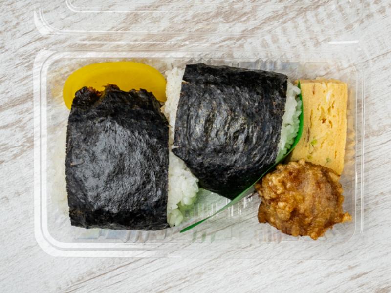 おにぎりセットC おにぎり2個、選べるおかず2種