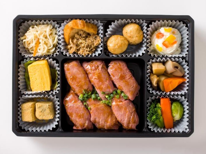 トリュフ香るローストビーフ寿司の彩り九升御膳