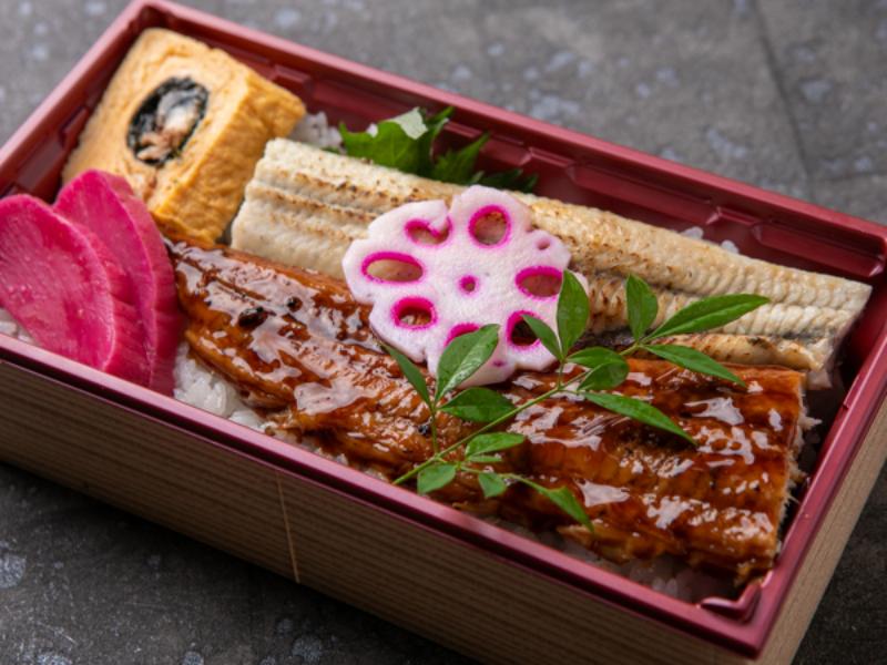 鰻蒲焼き・白焼き 食べ比べ重