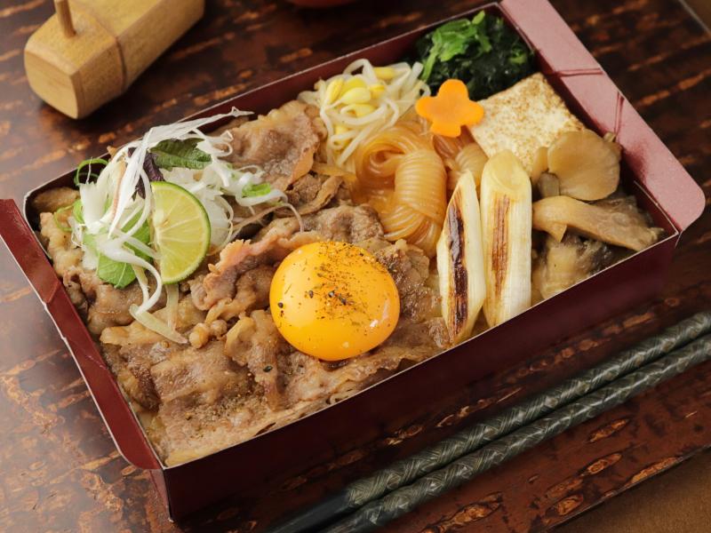 「焼肉スタイル」焼きすきと牛しゃぶの合盛り重