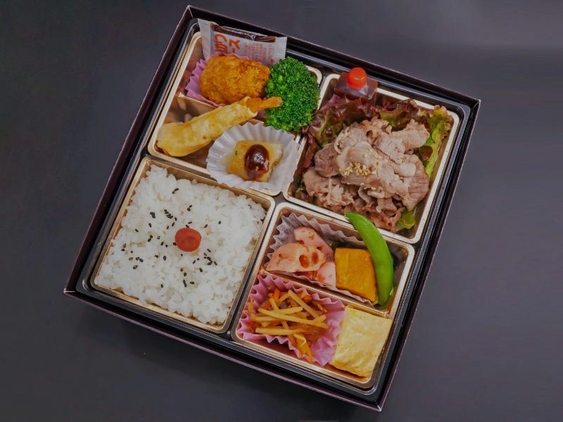 特選黒毛和牛焼肉弁当　華（はな）