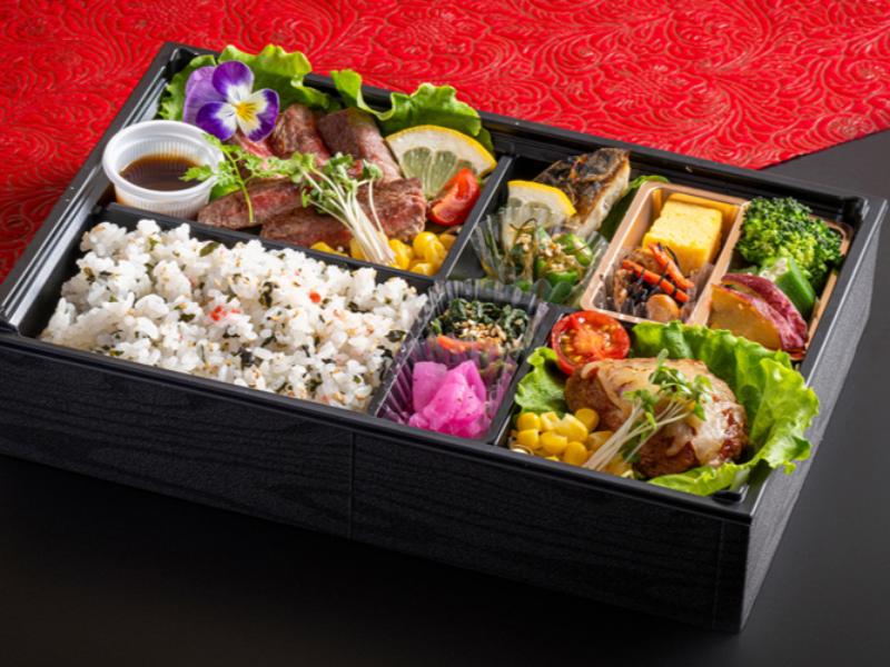 【ご飯が選べる】結ー特製牛ステーキとチーズハンバーグー※肉増量