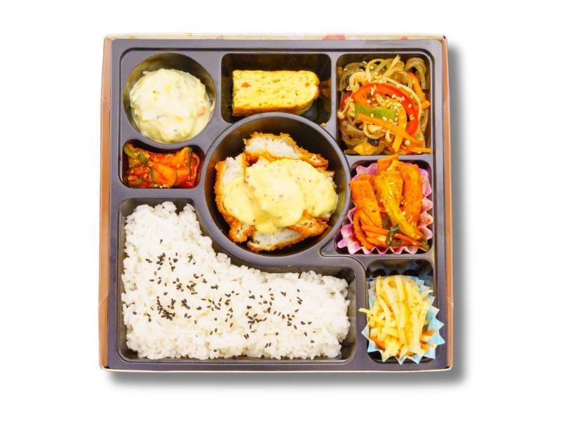 センソンカツ（韓国風白身魚フライ）弁当