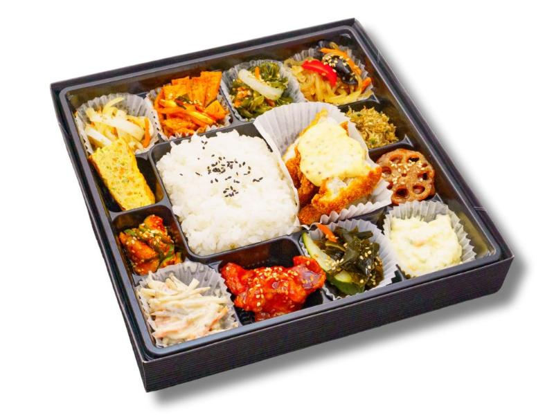 ハンジョンシク（韓定食）センソンカツ（韓国風白身魚フライ）弁当