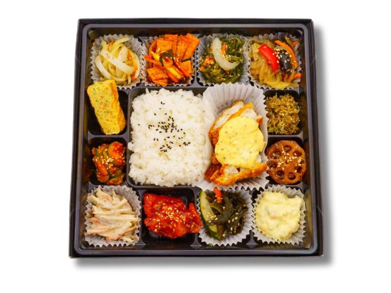 ハンジョンシク（韓定食）センソンカツ（韓国風白身魚フライ）弁当