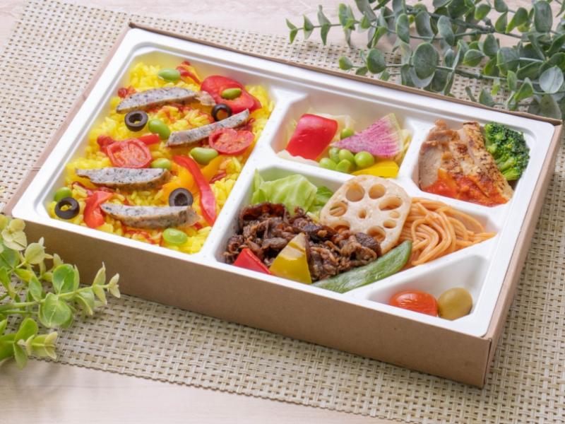 【ECO容器】季節のパエリアと牛ソテーのお弁当