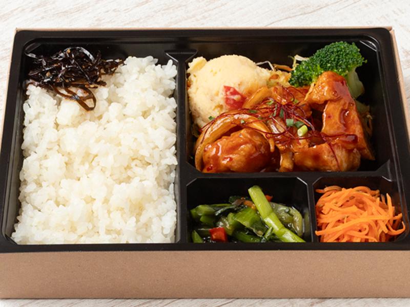 ヤンニョムチキン弁当