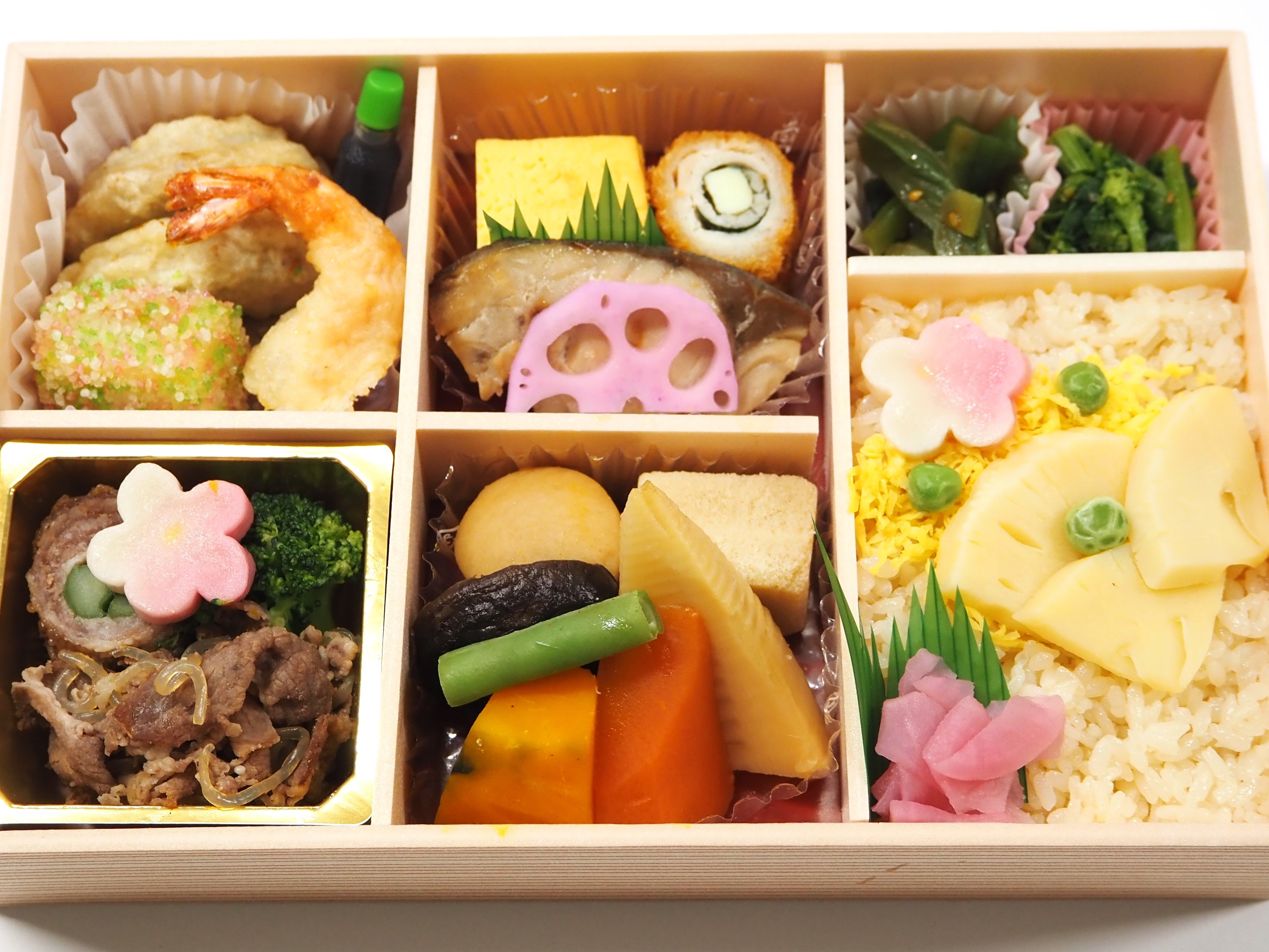 【2／1～4／30】 四季弁当（特製春の舞）