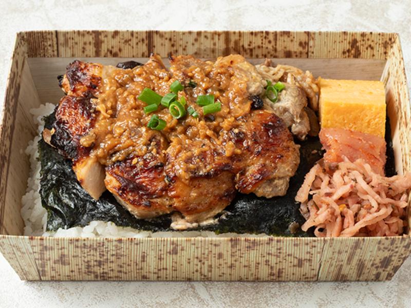 【上】鶏のネギ味噌焼き海苔弁（白米）