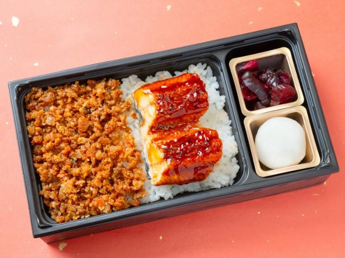 うなぎそぼろ重【吟】