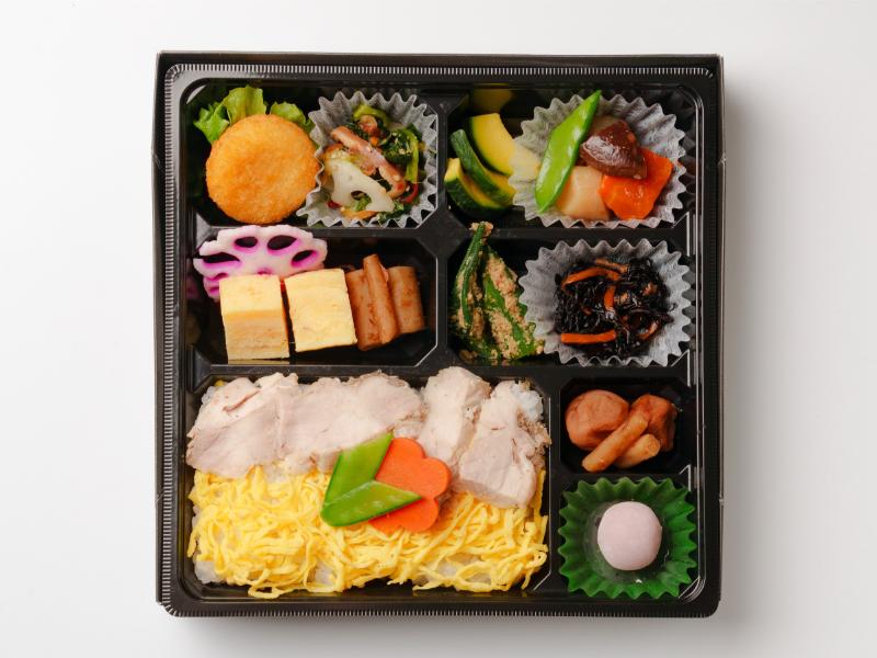 八寸彩御膳　鶏ステーキ