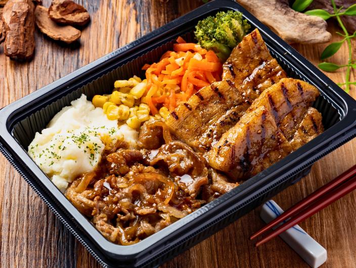 炭火焼A5和牛＆炭火焼和豚もち豚 BOX