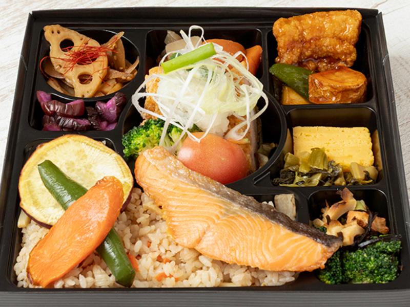 おろし竜田×鮭の塩焼き和風ＤＸ弁当