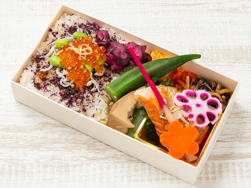 ゆかりしらす弁当　銀鮭塩焼き〜針生姜添え〜