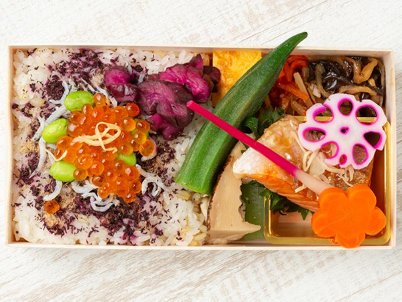 ゆかりしらす弁当　銀鮭塩焼き〜針生姜添え〜