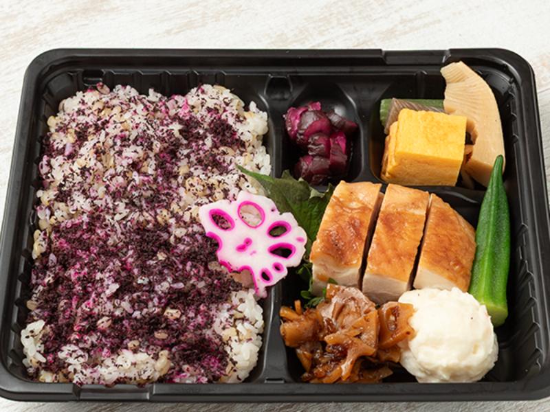 ゆかり弁当　鶏もも仙台赤味噌焼き