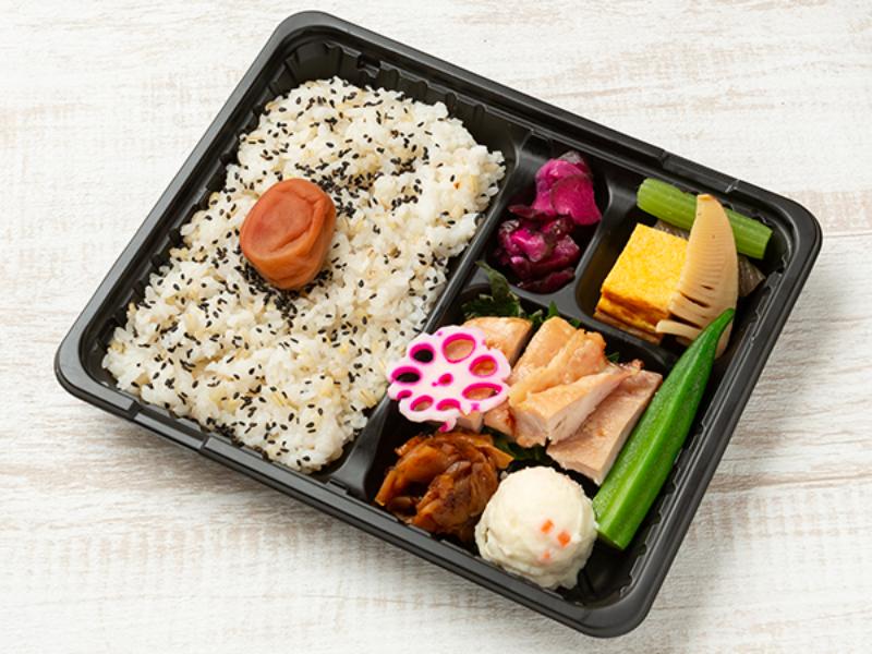 紀州南高梅弁当　鶏もも西京味噌焼き