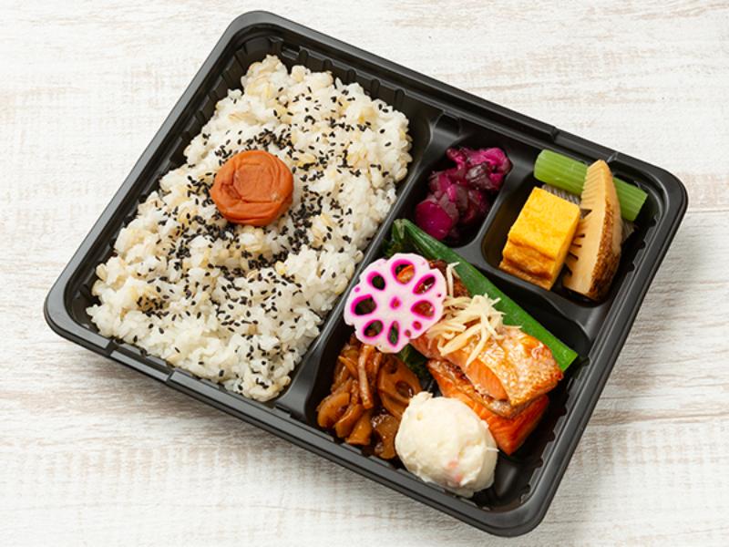 紀州南高梅弁当　銀鮭塩焼き〜針生姜添え〜