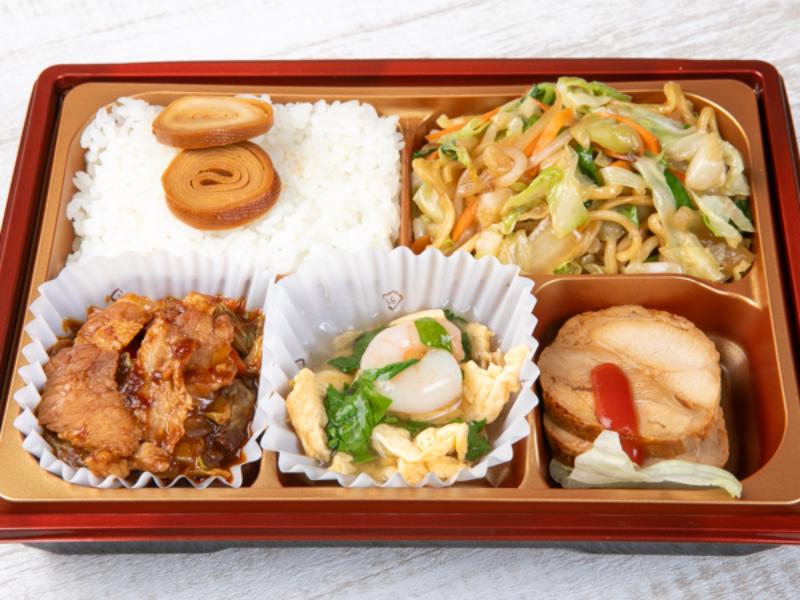 如意弁当‐ルイベントウ‐の【お手頃】秘伝鶏チャーシュー・回鍋肉・エビ