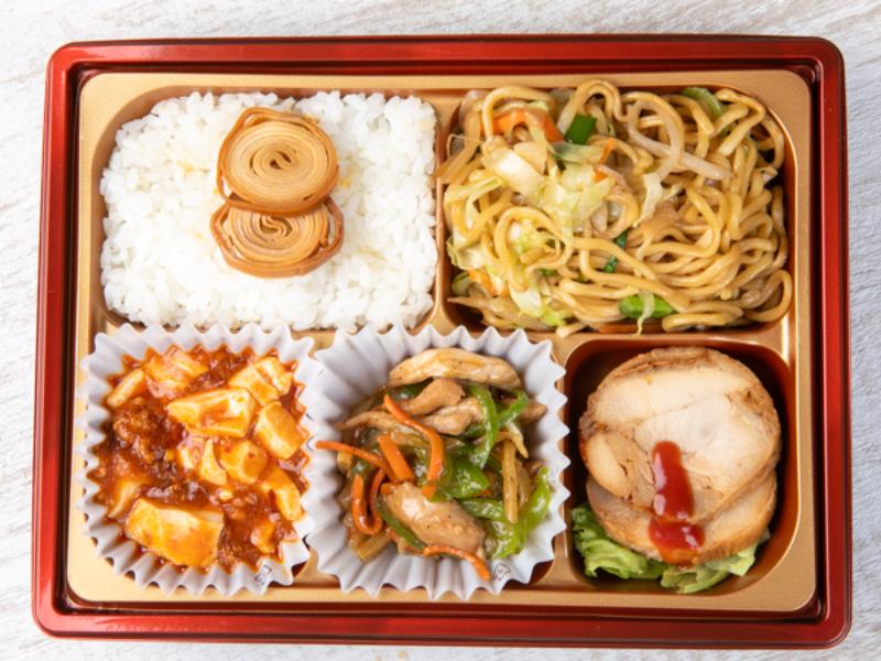【お手頃】秘伝鶏チャーシュー・青椒肉絲・麻婆豆腐