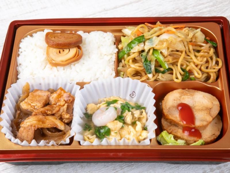 【お手頃】秘伝鶏チャーシュー・中華風生姜焼き・エビ玉炒め