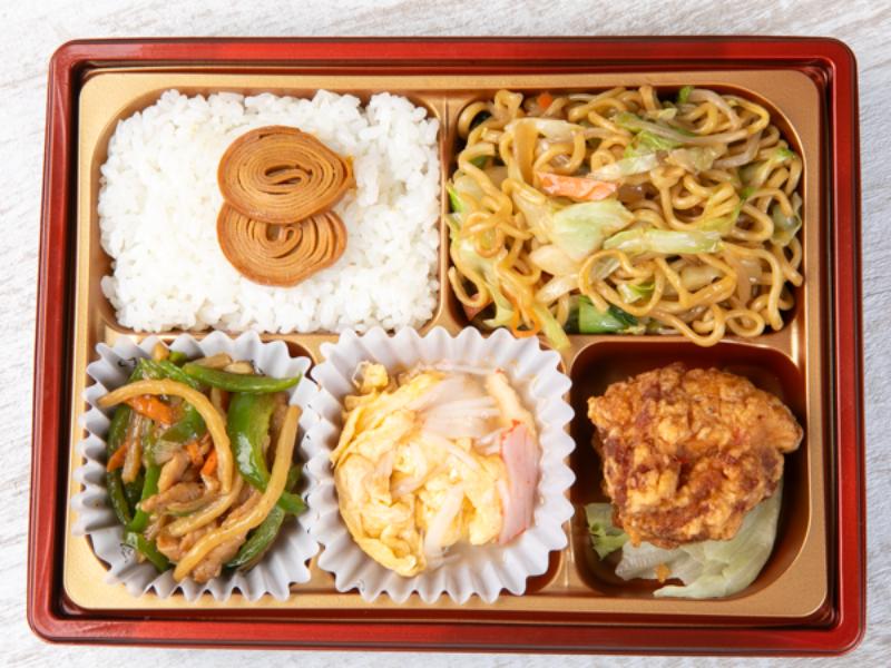 【お手頃】鶏肉の唐揚げ・かに玉・青椒肉絲