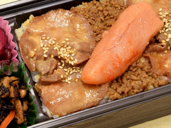 牛たんと明太子のお弁当