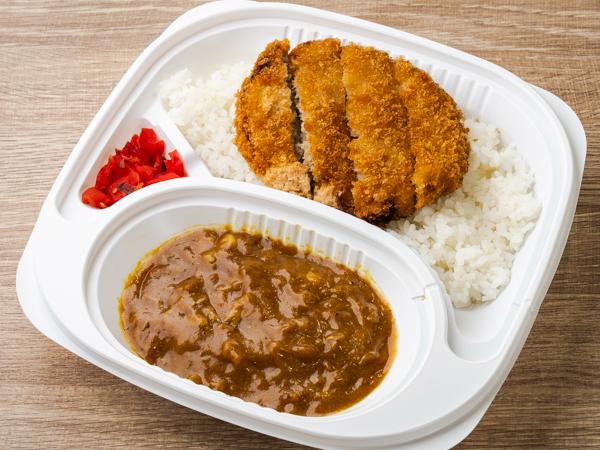 名物メンチカツカレー
