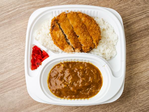 名物メンチカツカレー