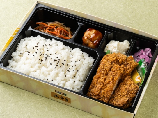 やわらかロースとんかつ弁当