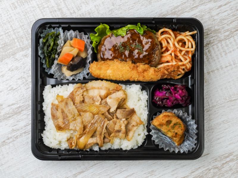 海老フライ＆ハンバーグと豚生姜焼きのせご飯弁当