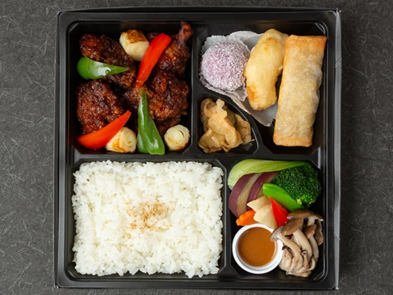 彩り野菜と鶏肉の甘味噌炒め