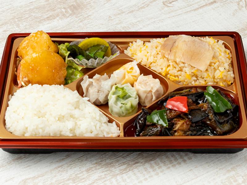 【豪華！】エビマヨ＆麻婆茄子いろどり弁当
