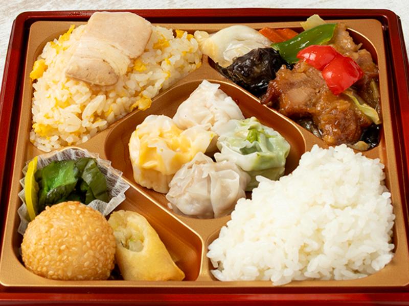 【華やか！】鶏肉野菜炒め＆焼売スクエア弁当