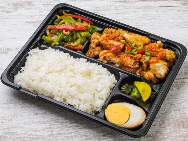 【イイ値！】油淋鶏＆青椒肉絲弁当
