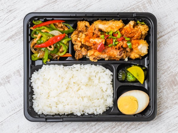 【イイ値！】油淋鶏＆青椒肉絲弁当