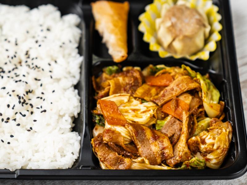 回鍋肉弁当