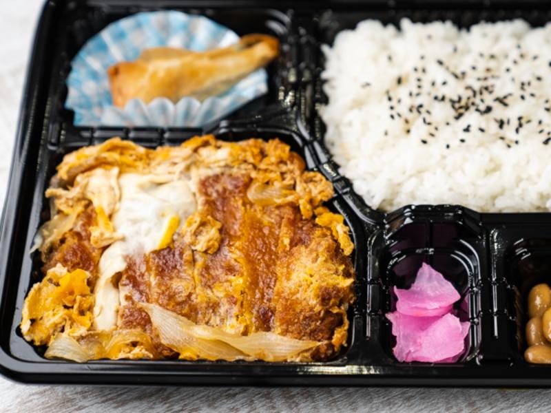 カツの卵とじ弁当