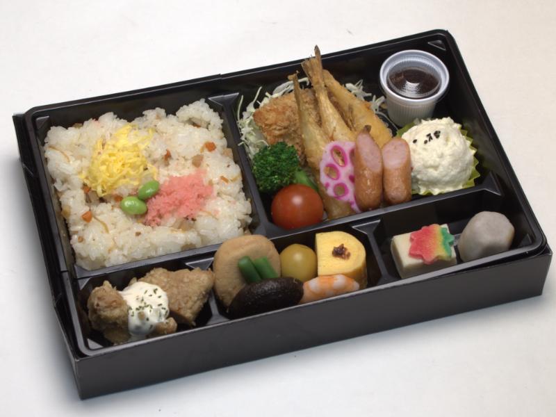 マグロかつとフグ唐揚げ弁当