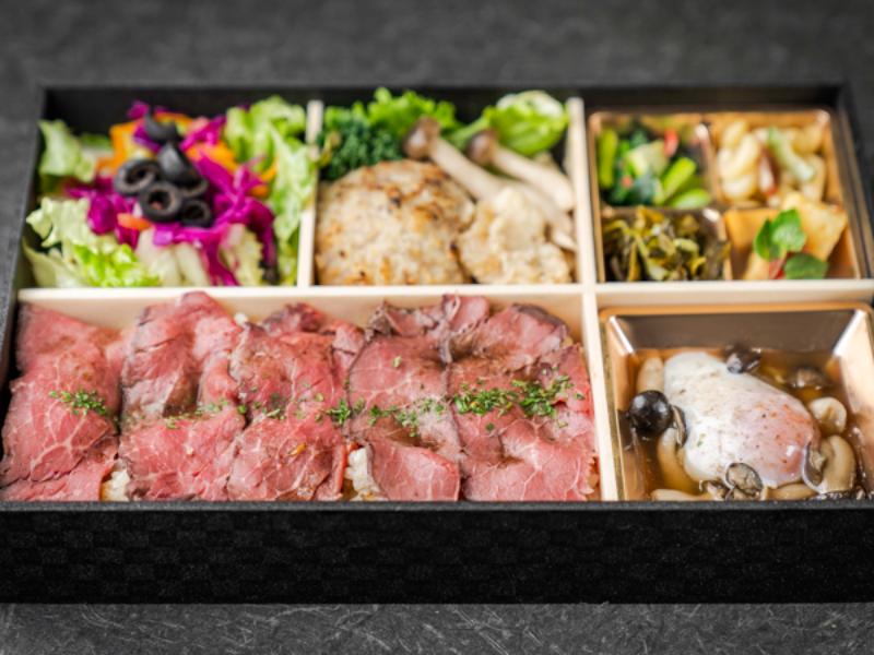 極みハンバーグとローストビーフ重