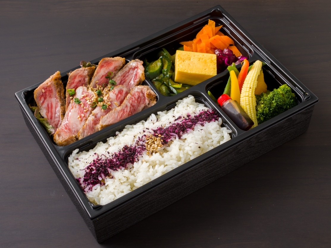 黒毛和牛の女王・リブロー��ス焼肉弁当